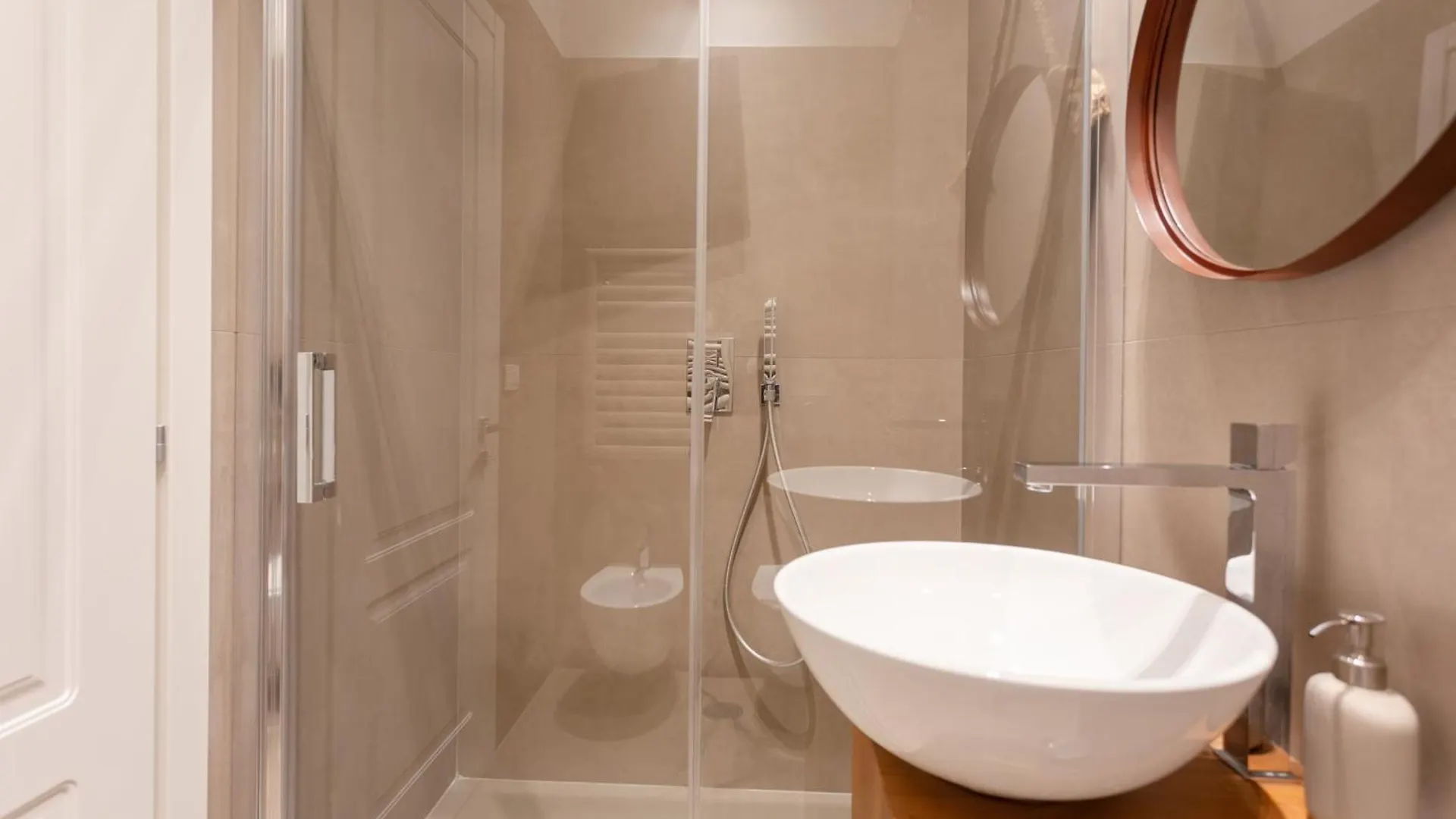 Elegance And Style In The Heart Of Rome Apartment 0*,  Italy