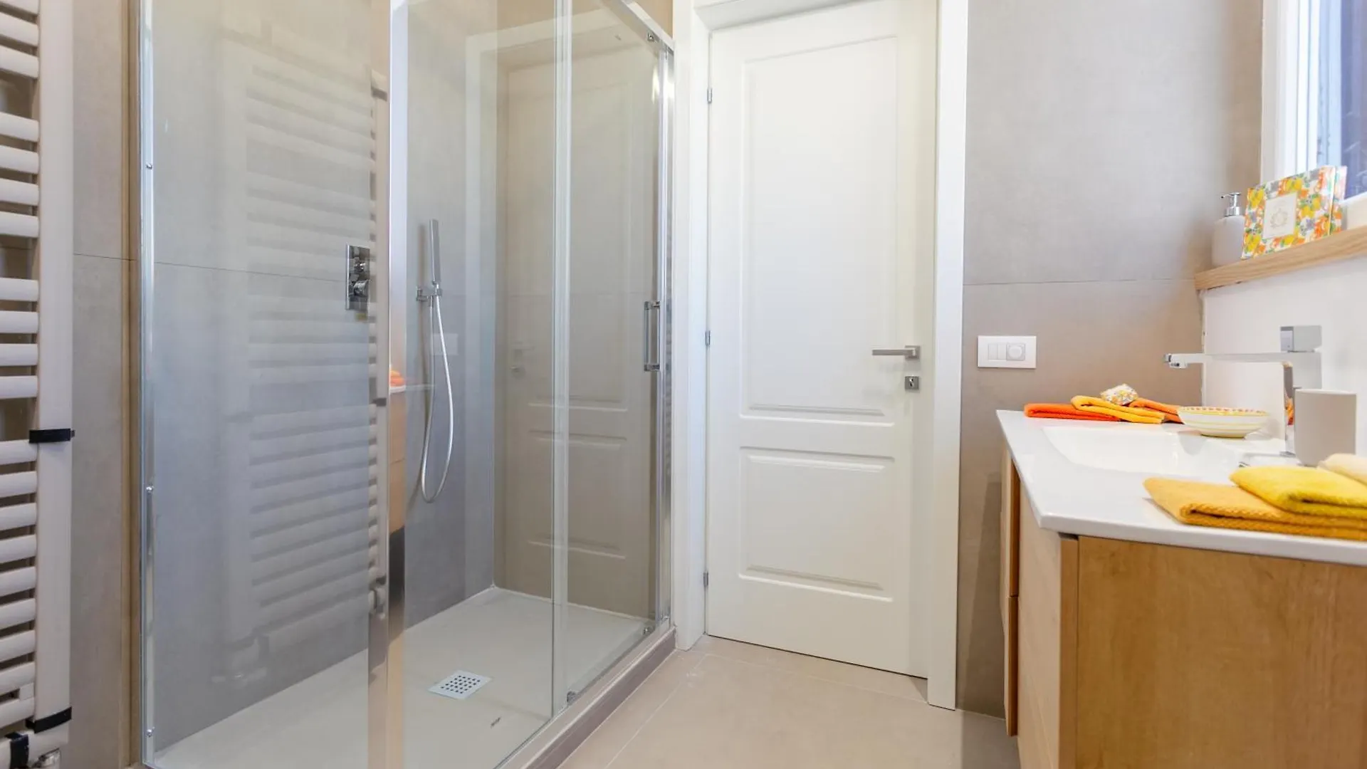 Elegance And Style In The Heart Of Rome Apartment 0*,  Italy